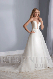 Dress: D5505 Designer: Eternity Bride