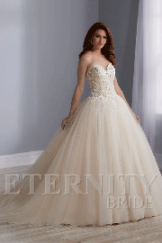 Dress: D5528 Designer: Eternity Bride
