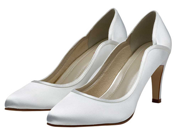 Shoe: lucy-white Designer: Rainbow Club