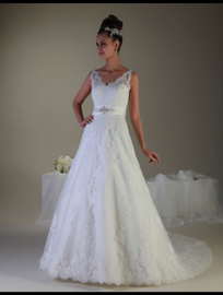 Dress: VE8163 Designer: Venus Bridal