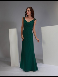 Dress: BM1728 Designer: Venus Bridal
