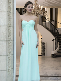 Dress: BM2075 Designer: Venus Bridal