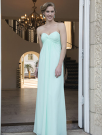 Dress: BM2076 Designer: Venus Bridal